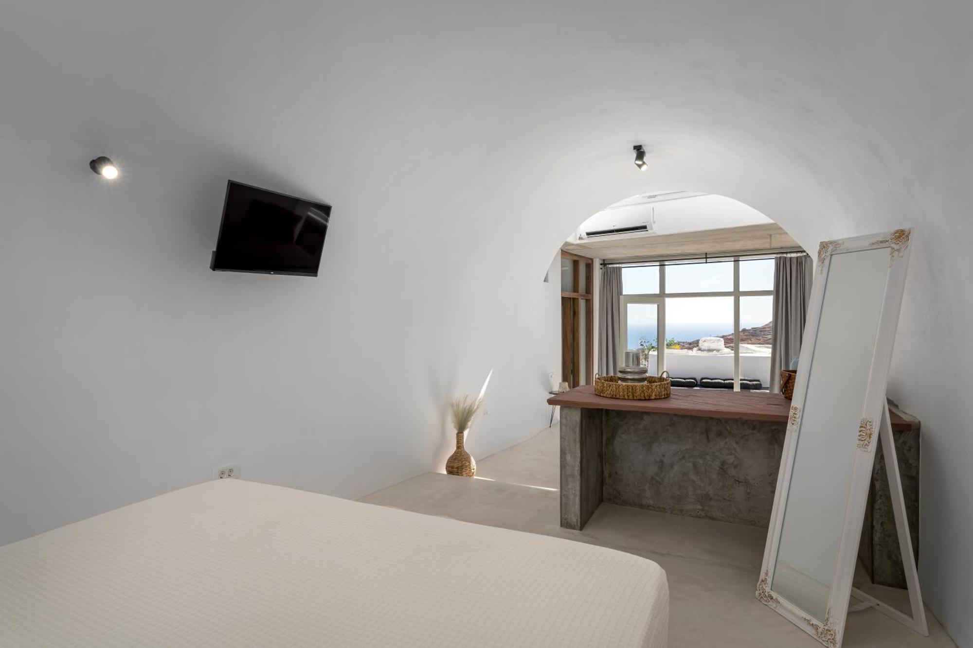 Geminos Complex Villa *