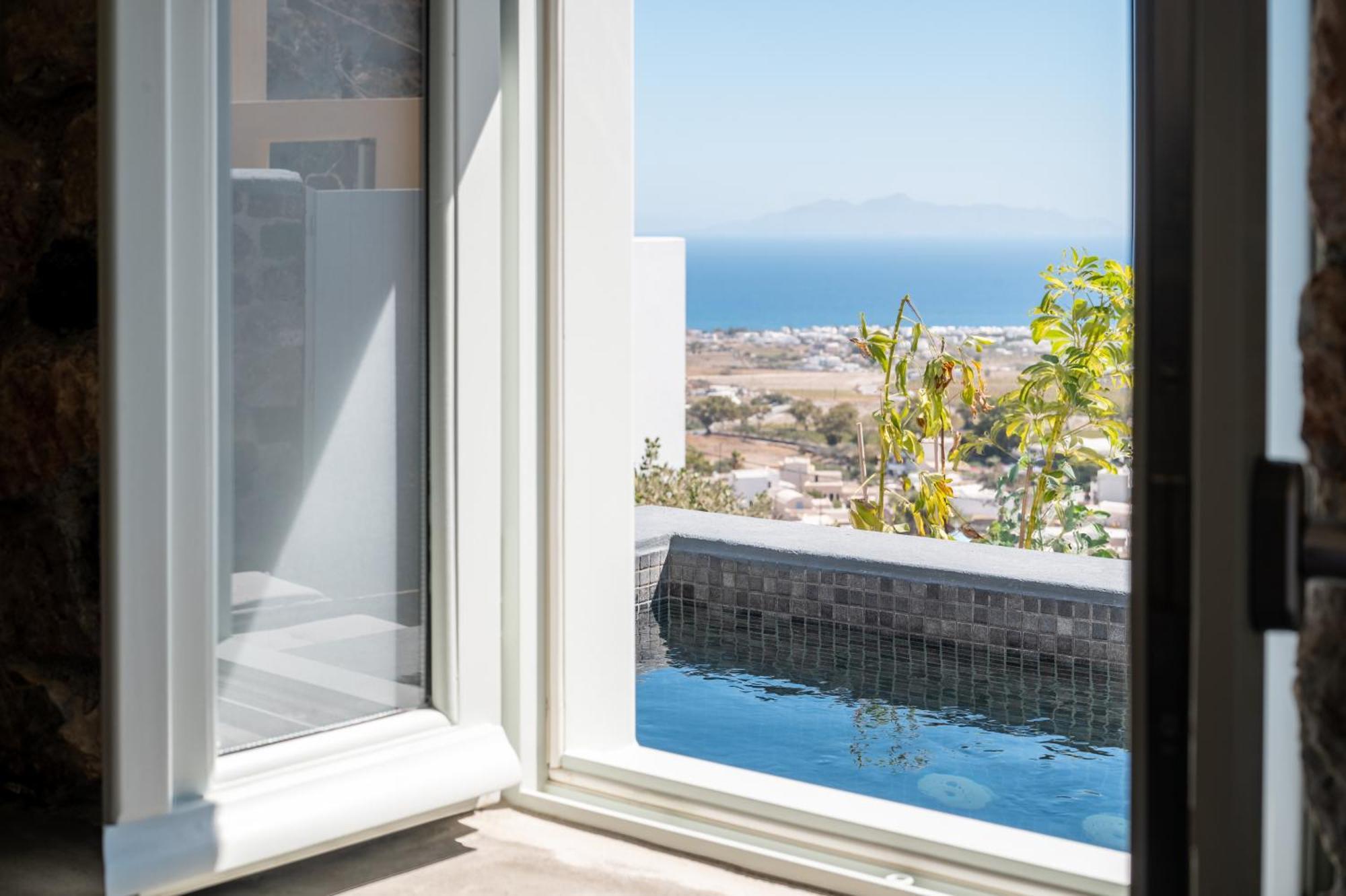 Villa Geminos Complex Kamari (Santorini)